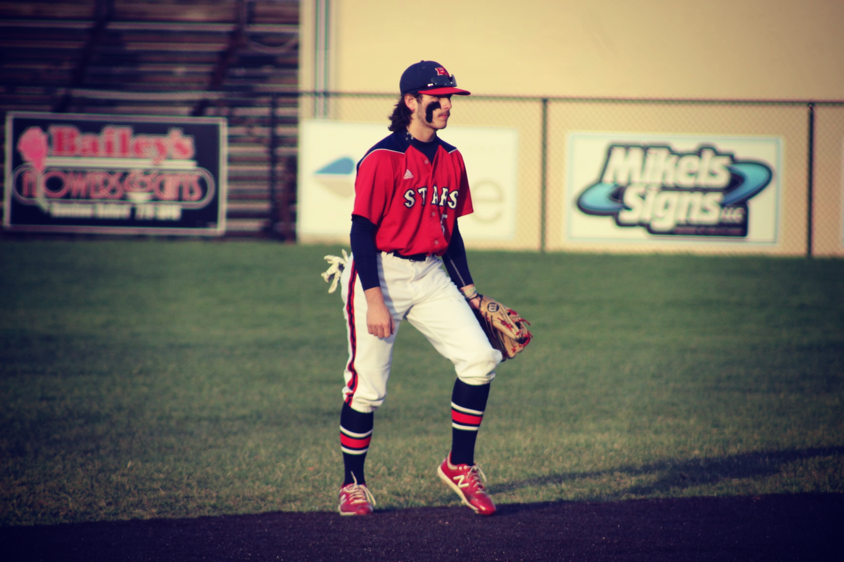 Stars hit ‘em where Eagles ain’t during 12-2 win | WBIW